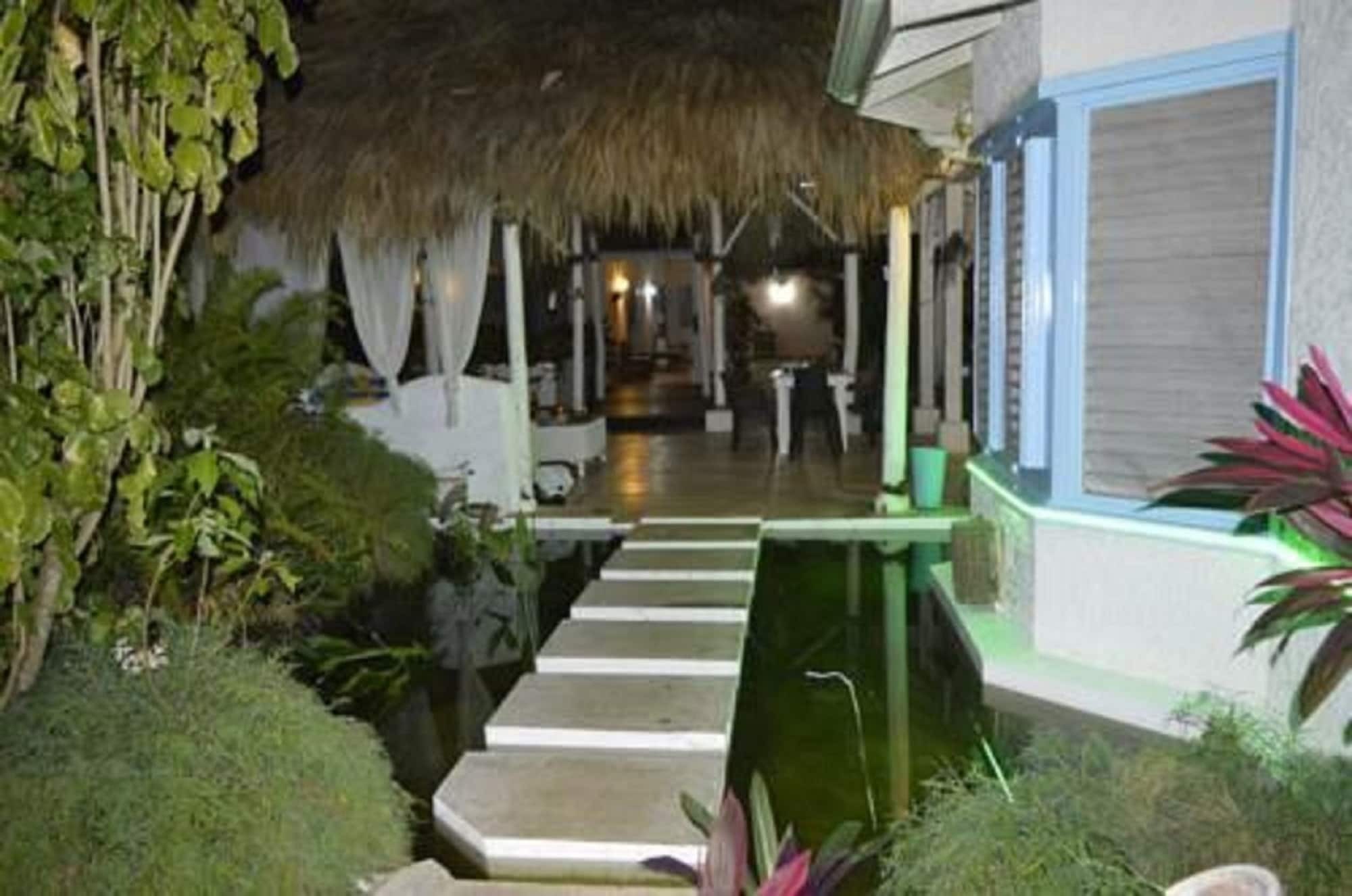 Casa Gio Hotel Лас Теренас Екстериор снимка
